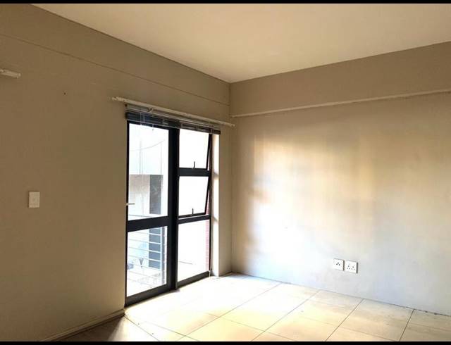 1 BEDROOM PROPERTY TO RENT IN MILPARK